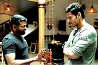Nenokkadine Movie Working Stills